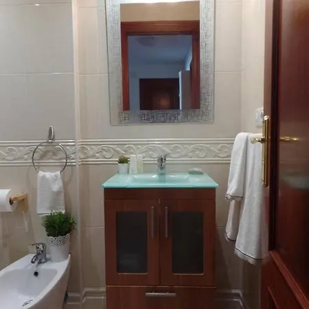 Apartament Piso Acogedor En Cozy Flat In Wifi