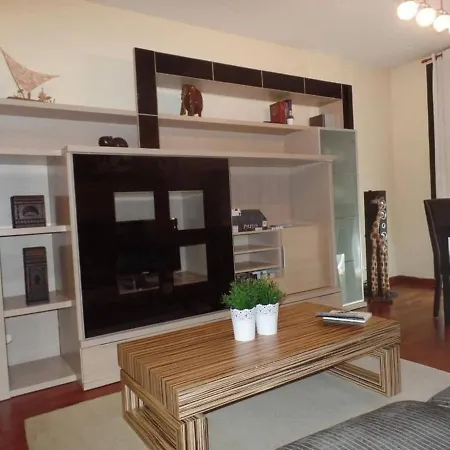 Piso Acogedor En Cozy Flat In Wifi Sada